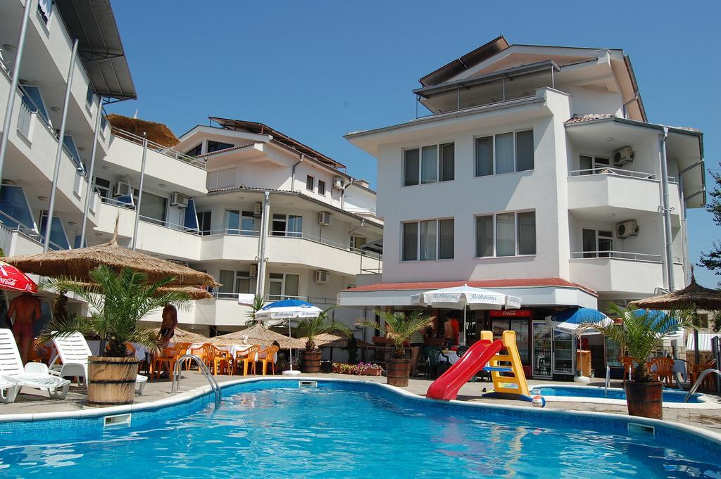Hotel Alpina Łozenec Zewnętrze zdjęcie